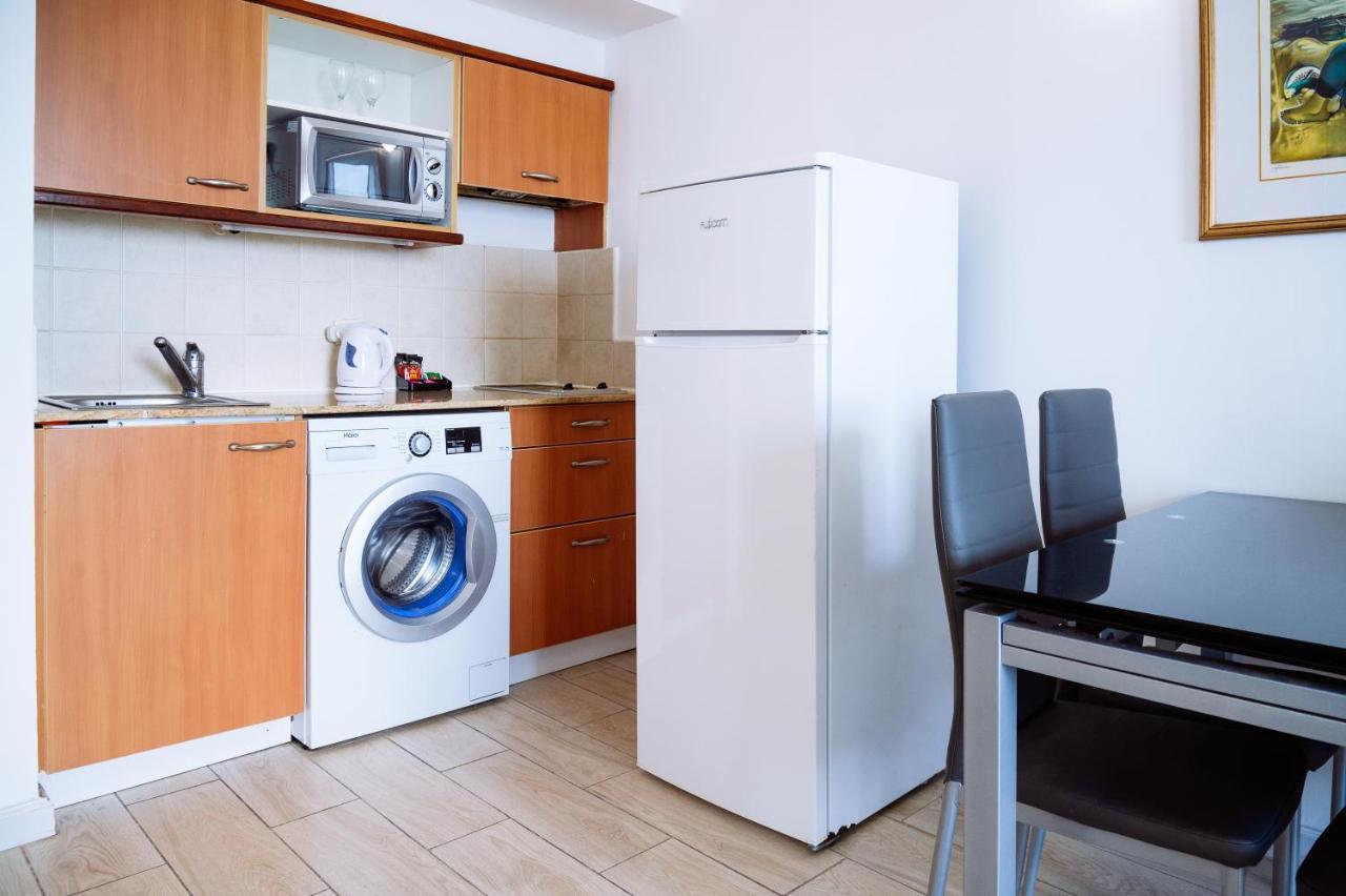 Almog Beach Apartments מגדלי חוף הכרמל חיפה Kültér fotó