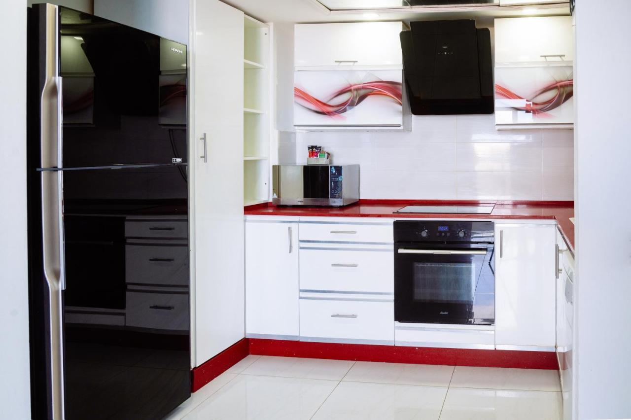 Almog Beach Apartments מגדלי חוף הכרמל חיפה Kültér fotó
