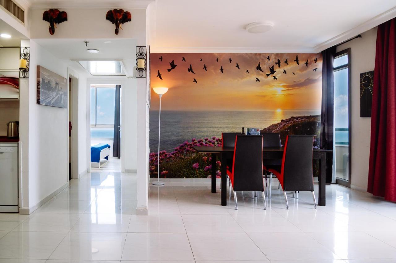 Almog Beach Apartments מגדלי חוף הכרמל חיפה Kültér fotó