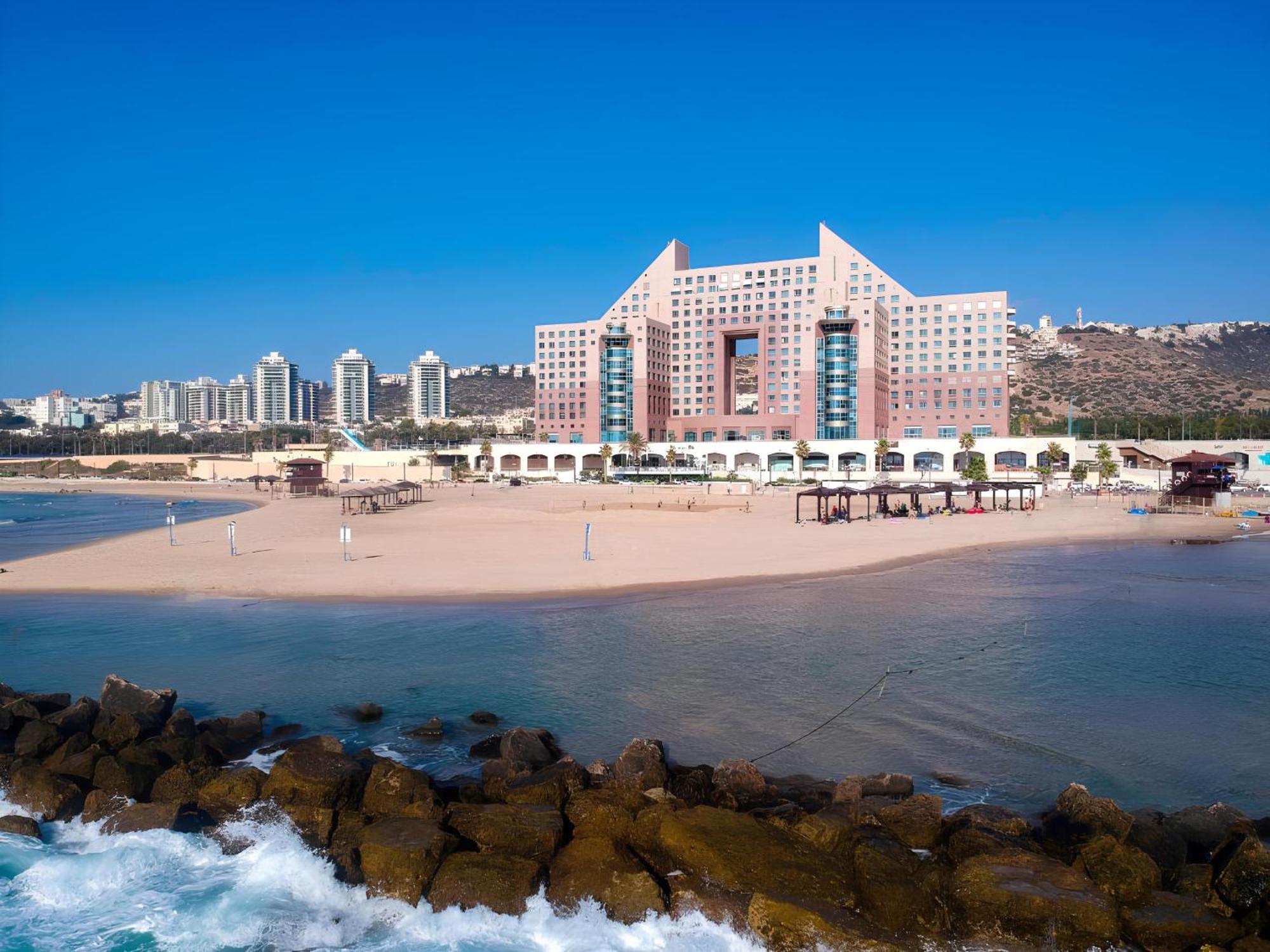 Almog Beach Apartments מגדלי חוף הכרמל חיפה Kültér fotó